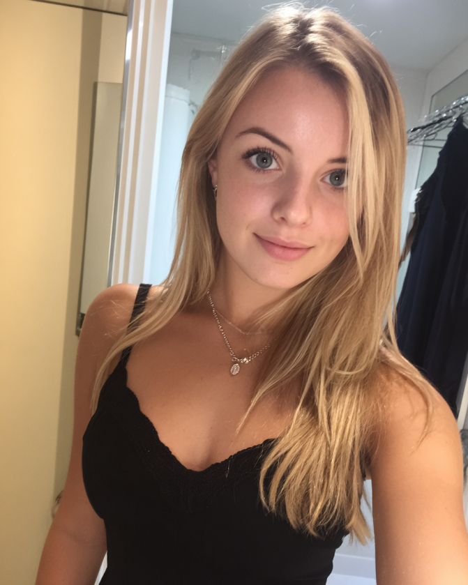 Klaudia, 27
